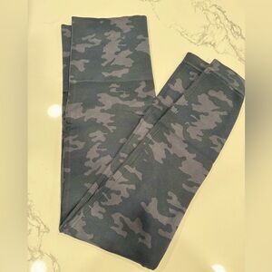 Spanx seamless leggings